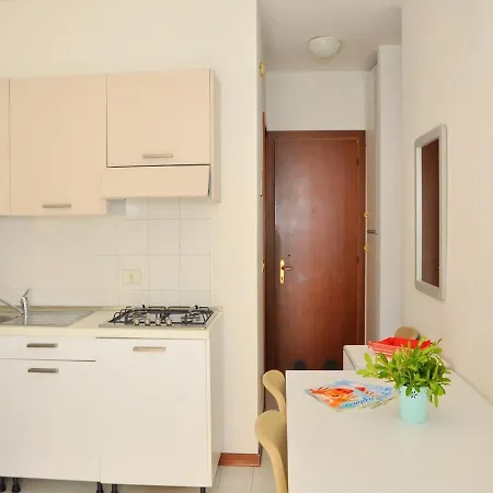 Three-room Bright Flat 150m From The Sea Bibione