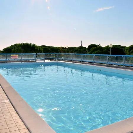 Sea Breeze And Rooftop Pool Appartamento Bibione